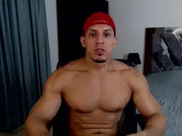 Stripchat Live Sex of Frank_heaven01