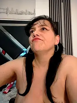 Stripchat Adult Webcam of Natasha_miilf