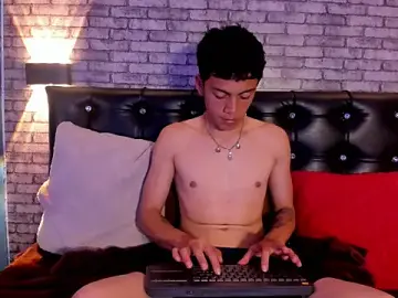 Stripchat Best live sex cam show of Mike_red