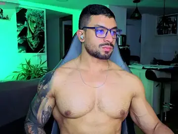 Stripchat Live Sex of Michael_Diamond