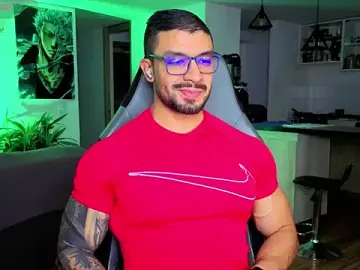 Stripchat Best live sex cam show of Michael_Diamond