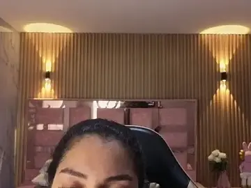 Stripchat Live Sex Cam of Alexa_s1