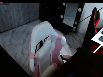 Stripchat Sex Cam of AntonellaAndNoah