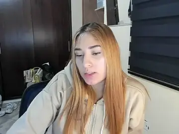 Stripchat Live Sex Cam of Amy_Walker
