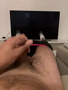 Stripchat Sex Cam of Ray_Cir