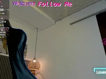 Stripchat Adult Webcam of Dyla_n18