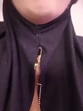 Stripchat Watch Live Sex Cams of zahra_Jalid