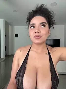 Stripchat Best live sex cam show of Curlyierr