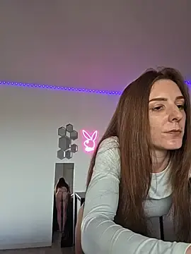 Stripchat Free Porn Cam of Ladykimberly_XOXO