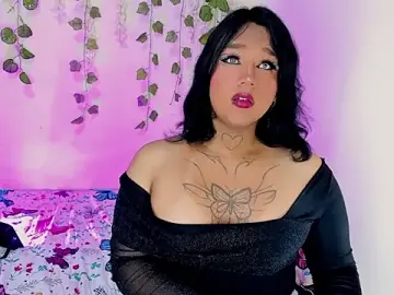 Stripchat Watch Live Sex Cams of Isa_queeen_TS