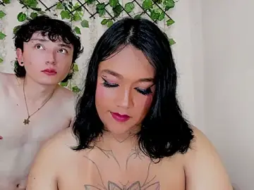 Stripchat Nude Webcam of Isa_queeen_TS