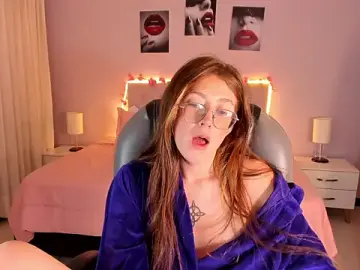 Stripchat Sex Chat of Emily_Warren_