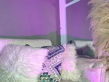 Stripchat Live Sex of REDS_VELVET