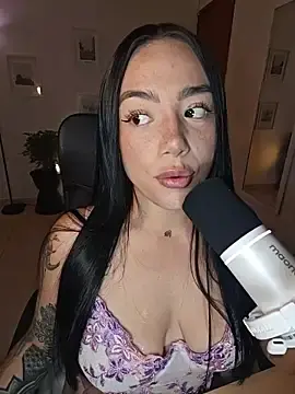 Stripchat Live Porn of helena_smith