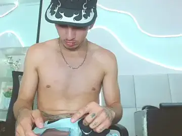 Stripchat Adult Webcams of DanntheStiff