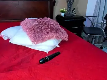 Stripchat Best live sex cam show of AriSweet
