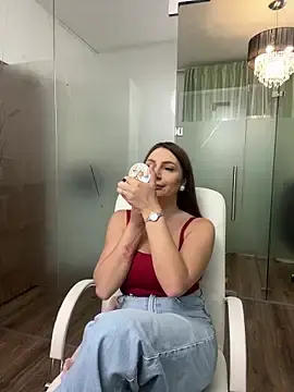 Stripchat Best live sex cam show of ClaraaJoy