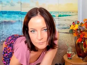 Stripchat Live Sex Cam of ViciousSiren