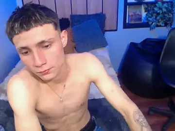 Stripchat Nude Webcam of Yao_23