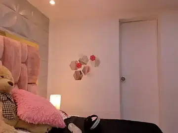 Stripchat Live Sex of Charlotte_Ice1