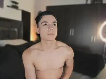 Stripchat Sex Cam of alanblack1