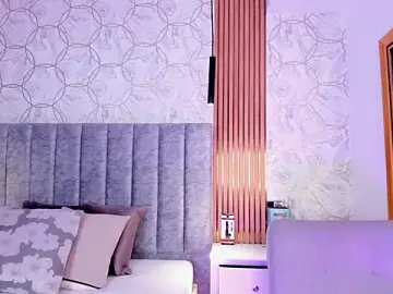 Stripchat Live Sex of SofiiCruz