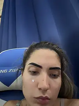 Stripchat Sex Cam of soymagdavega_