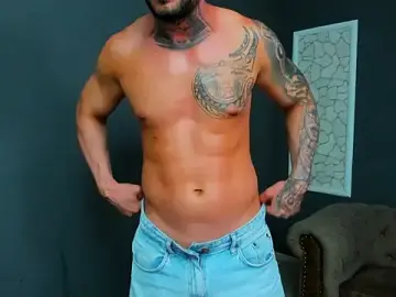 Stripchat Live Porn of BrianHunts