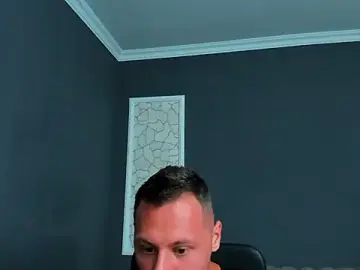 Stripchat Adult Webcam of BrianHunts