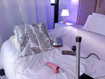 Stripchat Best live sex cam show of Larabrooks