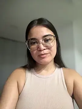 Stripchat Watch Live Sex Cams of CamilaSofiia