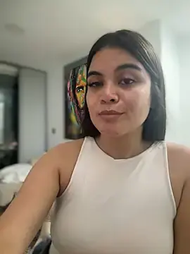 Stripchat Free Live Porn of CamilaSofiia