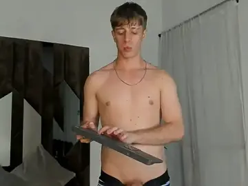 Stripchat Free Porn Cam of Ostin_Saints