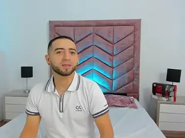 Stripchat Best live sex cam show of Lushian_Luna