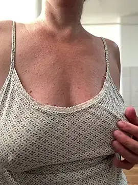 Stripchat Free Live Porn of sweetmystery1