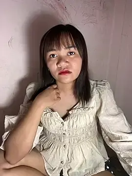 Stripchat Watch Live Sex Cams of Ari_baby9