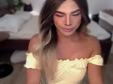 Stripchat Adult Video Chat of liaa_lurrecams
