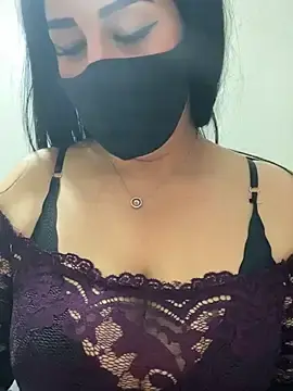 Stripchat Live Porn of mari_layali