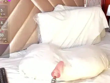 Stripchat Nude Webcam of KaelSoft_