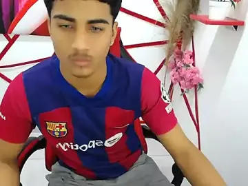 Stripchat Free Porn Cam of oliver-parker
