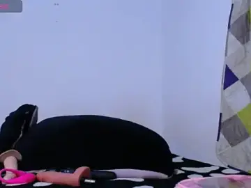 Stripchat Watch Live Sex Cams of DaraSweet20