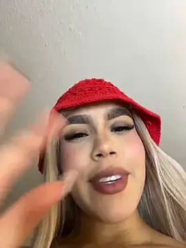 Stripchat Live Porn of Tyra_malkovaa