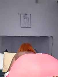 Stripchat Sex Cam of PearlSexxy69