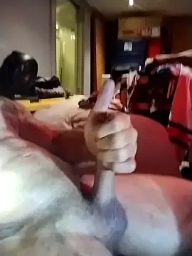 Stripchat Best Webcam of AceticPinscher