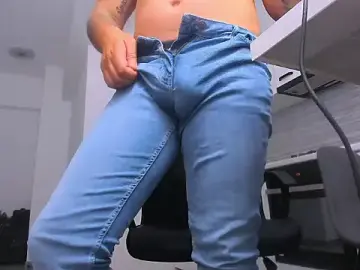 Stripchat Free Live Porn of ZackMasterss