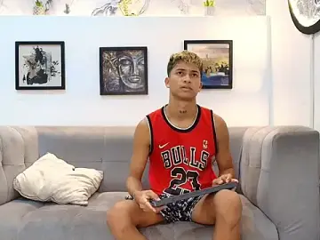 Stripchat Best live sex cam show of GOLD_BOYS