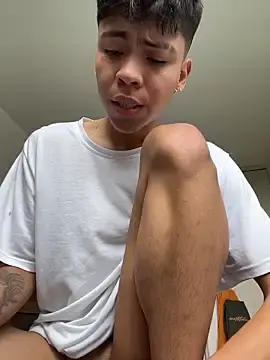 Stripchat Adult Video Chat of MaxiWildd