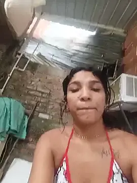 Stripchat Live Sex Cam of chikivivi-