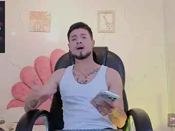Stripchat Sex Chat of EdwardRoss_