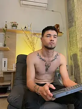 Stripchat Live Porn of EdwardRoss_